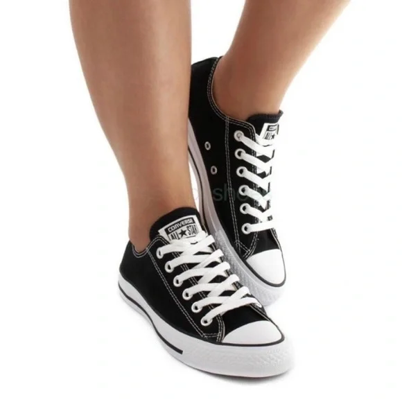 NWOT Converse Unisex Classic Black and White Sneakers 8.5 - Picture 1 of 7